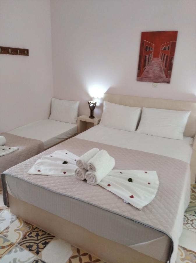 amorgaia3 Katapola Bagian luar foto