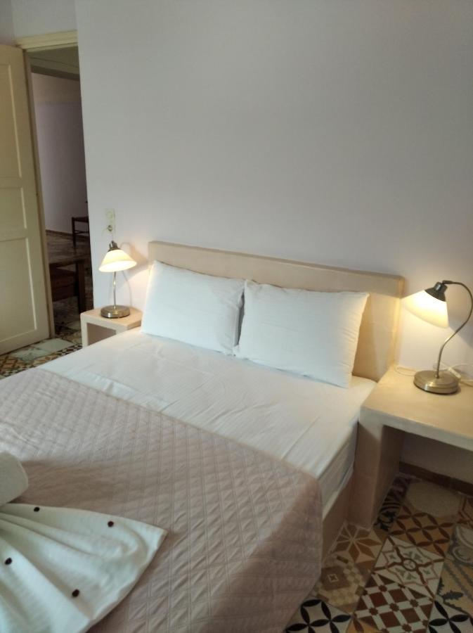 amorgaia3 Katapola Bagian luar foto